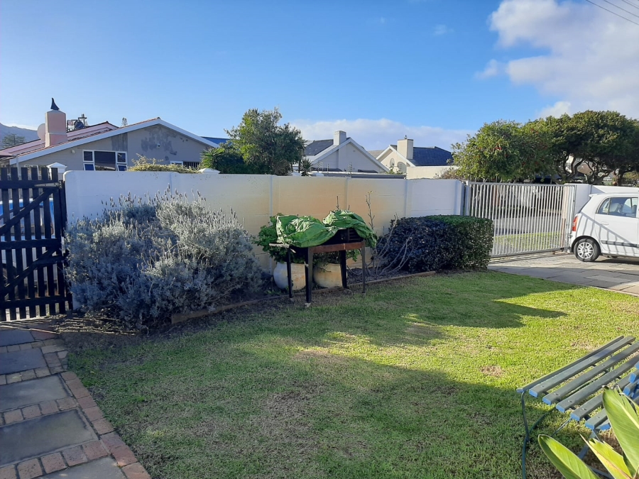 4 Bedroom Property for Sale in Fish Hoek Western Cape